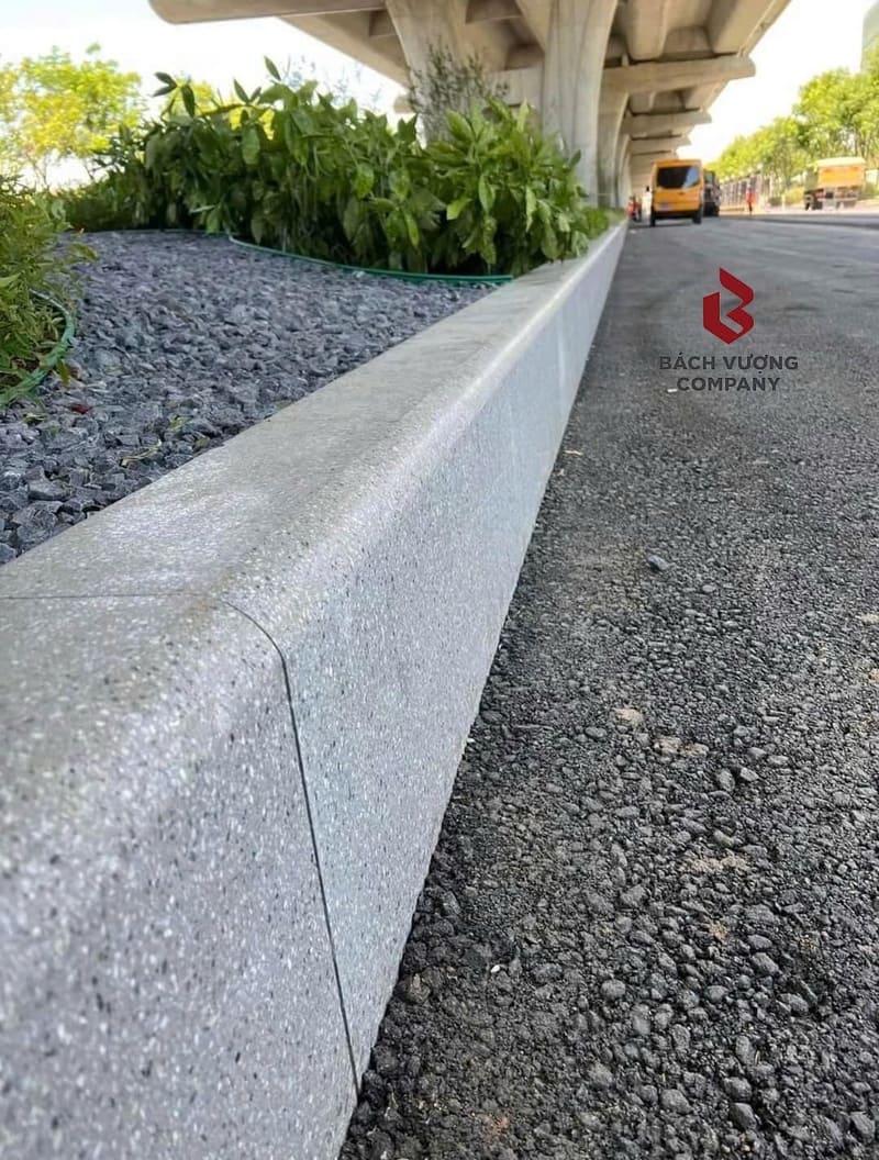Bó vỉa bằng bê tông HPC: Giải pháp tối ưu cho công trình xây dựng