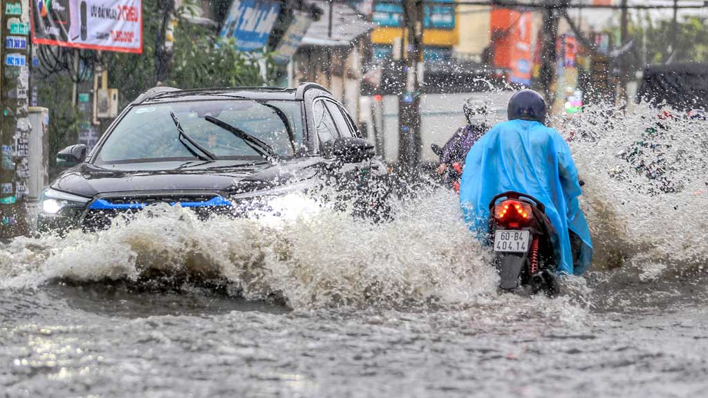 Biến đổi khí hậu và lượng mưa tăng cao